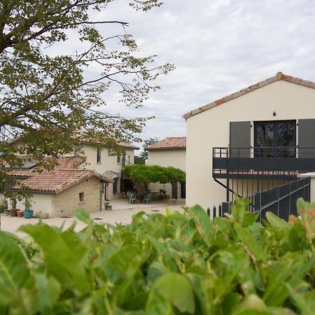 Gites Du Mas De Surlan Chantemerle-les-Blés Exterior foto